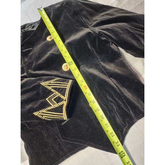 vintage Escada by Margaretha Ley black velvet blazer - Picture 3 of 8